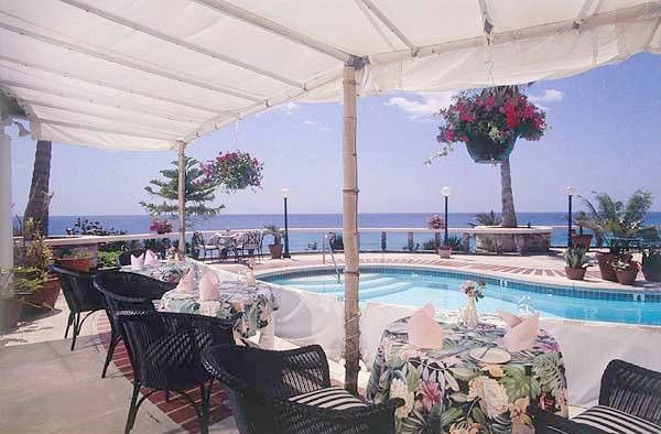 Surf Side Beach Club Mount Pleasant Buitenkant foto